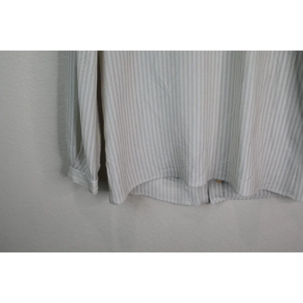 Vintage Giorgio Armani Blouse Women 38 Silk Blend Shoulder Pads Classic - Picture 5 of 12